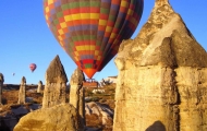 Enjoy hot air ballon ride in Cappadocia