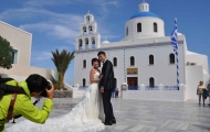 New married couple during honeymoon in Mykanos - Greece